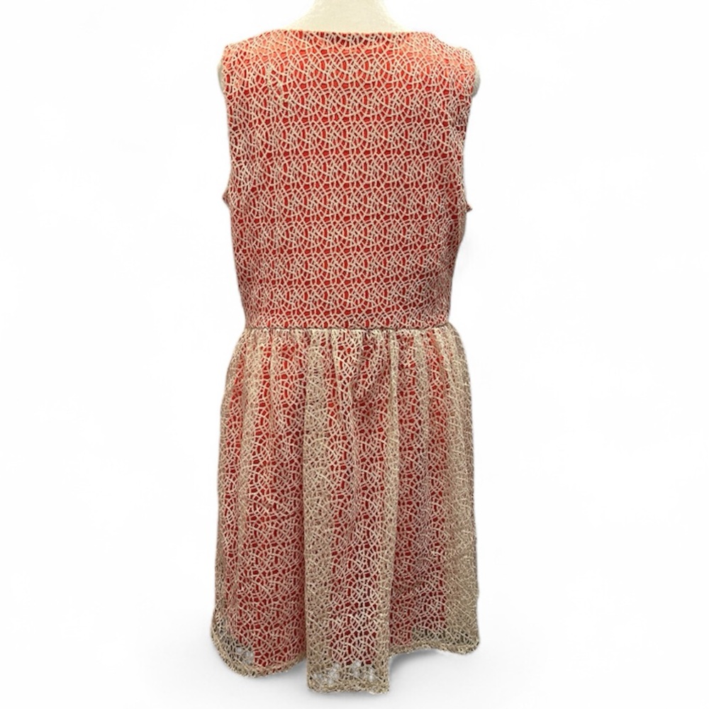 Gianni Bini Size 13 Sleeveless Lace Dress – Ivory & Coral Embroidered Overlay - Picture 4 of 4